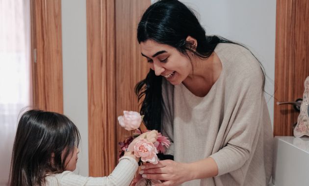 arti bunga mawar merah