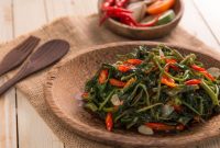 manfaat kangkung